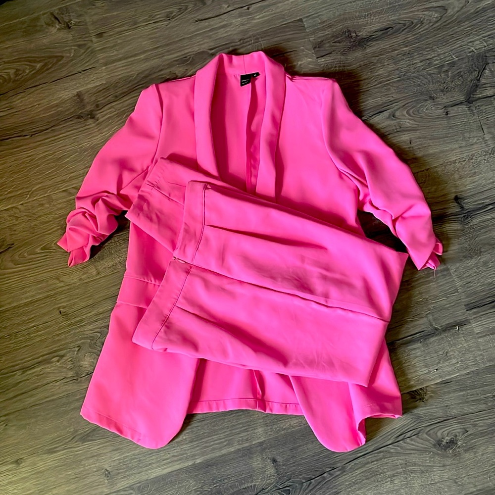 Pink pantsuit set